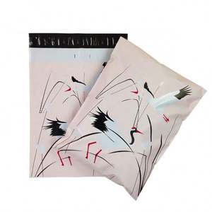 Sacs d'expédition en polyéthylène mats noirs autocollants de grande taille, vente en gros, logo personnalisé imprimé, sacs d'expédition en polyéthylène - Product Image 6