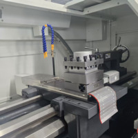 Machine à tourner CNC CK6150-1500 |   Tour à lit plat robuste, axe X 300 mm, déplacement axe Z 1000 mm, positionnement 0,005 mm
