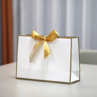 Sacs cadeaux en papier pour bijoux avec ruban imprimé personnalisé, avec nœud, logo personnalisé, sac d'emballage de luxe avec poignée en ruban