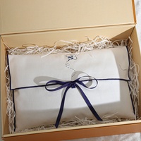 Sac à poussière imprimé logo personnalisé de luxe pochette enveloppe en sergé de coton pour vêtements robe stockage cadeau robe sac à main poussière sac en mousseline