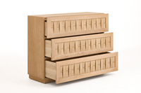 Commode en chêne Japandi à 3 tiroirs, meuble de rangement minimaliste en bois avec panneau vertical pour la maison
