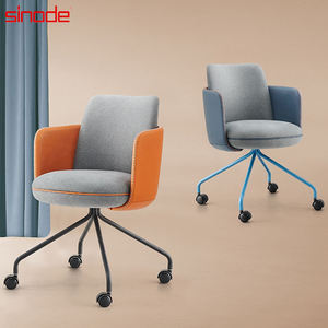 Chaise d'appoint en cuir élégant Design minimaliste rembourré-Sièges commerciaux pour salons VIP, atriums d'hôtels et restaurants gastronomiques - Product Image 2