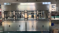 Machine de remplissage linéaire liquide de qualité industrielle, équipement d'étiquetage et d'emballage pour détergent à lessive, eau en bouteille, miel