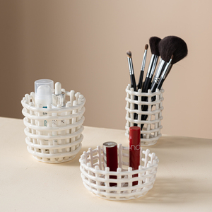 Porte-brosse à dents en céramique blanc tressé fait main, style ajouré, pour la <span class=keywords><strong>salle</strong></span> <span class=keywords><strong>de</strong></span> <span class=keywords><strong>bain</strong></span> - Product Image 2