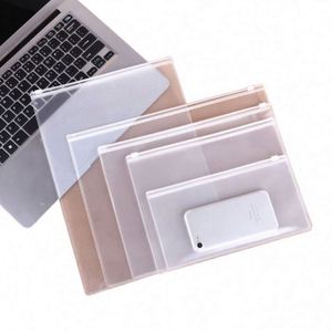 Pochettes transparentes en plastique à fermeture éclair pour dossiers et documents - Product Image 1