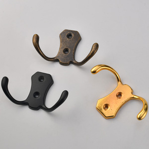 Antique European Style Zinc Alloy Double Hook Ram's Horn Hook For Dressing Room <b>Clothes</b> Hats And Miscellaneous Items - Product Image 1