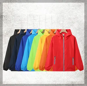 Wholesale Unisex windbreaker Sports Rainproof Waterproof Reflective Jacket Thick Soft Shell Jacket Taslon windbreaker