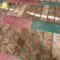Marches d'escalier en marbre Emperador foncé sur mesure, découpées sur mesure, marches et contremarches en marbre poli pour escaliers intérieurs, villas et maisons