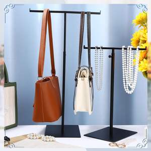 ชั้นวางสินค้าสแตนเลส AURORA สำหรับงานหนัก เหมาะสำหรับจัดแสดงกระเป๋าในห้างสรรพสินค้า ใช้ในรูปแบบเกาะกลาง ออกแบบได้ตามต้องการ มั่นคง แข็งแรง รับน้ำหนักได้มาก - Product Image 1