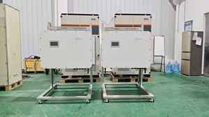 Onduleur Solis 125 kW avec batterie au lithium 241 <span class=keywords><strong>kWh</strong></span>, système de stockage d'énergie extérieur tout-<span class=keywords><strong>en</strong></span>-un pour usage commercial - Product Image 3