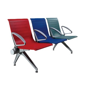Silla de espera Henmei de tres plazas, de aleación de aluminio con reposabrazos, para uso público en aeropuertos, estaciones de autobús, bancos y hospitales. - Product Image 1