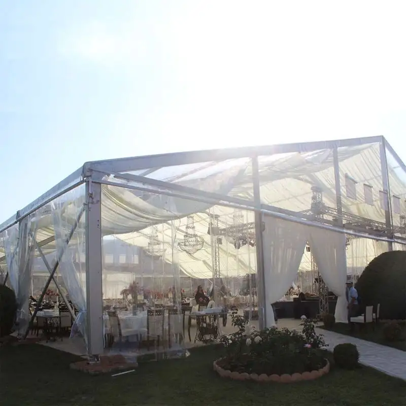 Chapiteau blanc de mariage de tente de festival de restauration de fonction extérieure de 30m x 45m à vendre avec le mur en verre