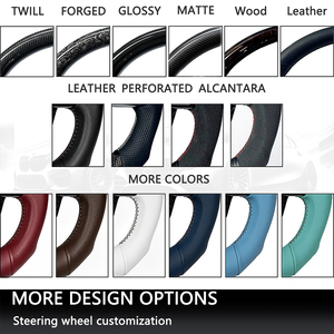 Volante in Fibra di Carbonio Perforata e Alcantara Personalizzato, Vendita Diretta dalla Fabbrica, Compatibile con <span class=keywords><strong>Volkswagen</strong></span> VW <span class=keywords><strong>Golf</strong></span> MK7 Mark 7 R TDI <span class=keywords><strong>TSI</strong></span> - Product Image 4