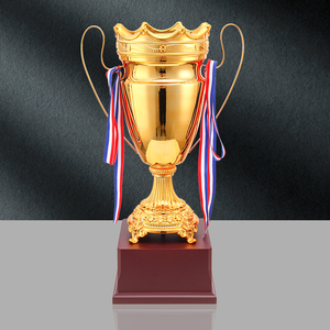Trophée universel en bois rouge pour compétition sportive majeure et jeux America Soccer Football Game Awards Trophy en stock - Product Image 2