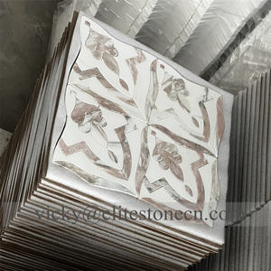 Rosso Norwegisch mit Thassos Weißem Blumenmuster Wasserstrahl-Mosaik für Inneneinrichtung - Product Image 6