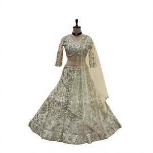 Ensemble élégant de lehenga, blouse et dupatta en tulle papillon pour femme – Idéal pour mariages, fêtes et festivals - Product Image 5
