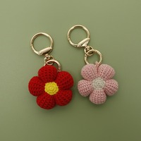 Porte-clés mouton en crochet amigurumi, mini-poupée en peluche, animaux en crochet faits main, cadeau, breloque de sac, porte-clés fleur