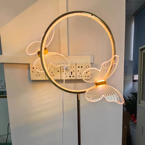 Lampes LED circulaires en acrylique en forme de papillons pour allées de mariage, lampes de sol pour événements et scènes de fête - Product Image 2