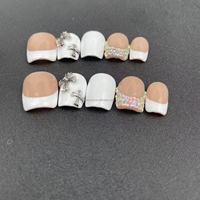 Puro hecho a mano uñas de desgaste corto lleno de diamantes y Bling alta calidad reutilizable fábrica al por mayor