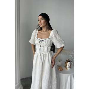 Robe de cocktail vintage élégante en dentelle brodée blanc cassé, col carré, taille empire, coupe trapèze, respirante, écru - Product Image 5