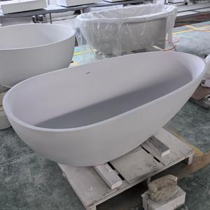 Bañera de baño independiente de superficie sólida blanca mate moderna personalizada, escurridor de piedra artificial ovalado, baño para baño moderno - Product Image 4