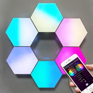 Luz de led inteligente para casa, decoração multi cores de sensor de movimento para casa rgb luz app hexagonal