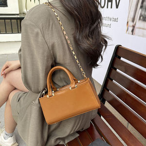 Sac à main carré en PU pour femme, très tendance, avec chaîne diagonale, portable, luxueux, mignon, sac bandoulière pour femme - Product Image 3