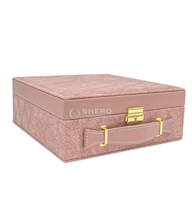 Caja de Almacenamiento de Joyas de Viaje de Lujo y Alta Calidad, Caja Organizadora de Joyas de Cuero Funcional de Gran Capacidad con Cerradura y Asa - Product Image 1