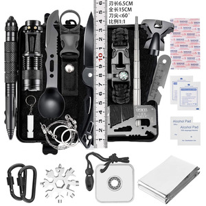 Kit d'outils de survie et d'aventure, 15 cm de long, multifonctionnel, fournitures d'urgence pour l'extérieur, équipement de premiers soins compact - Product Image 1