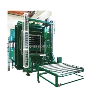 Ligne de <span class=keywords><strong>production</strong></span> de pressage de panneaux isolants motorisés pour l'industrie des circuits imprimés électroniques, avec moteur à engrenages PLC à roulement - Product Image 5