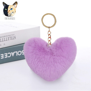 พวงกุญแจรูปกระต่ายน้อยหลากสีทำมือจากโรงงานโดยตรง วัสดุโพลีเอสเตอร์ พร้อมจี้รูปหัวใจสำหรับห้อยกระเป๋า - Product Image 2