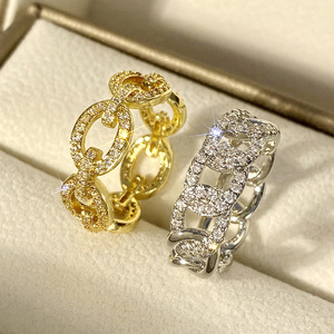 Anello Geometrico a Maglie Rotonde per Donne, Gioiello da Dito Trendy e Alla Moda - Product Image 4