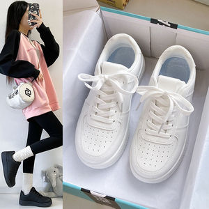 JHT черная зимняя обувь для мальчиков новая 2024 в Корейском стиле универская Студенческая водонепроницаемая обувь на платформе - Product Image 4