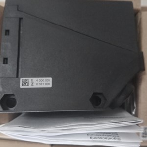 Sensor de Proximidad Inductivo Pepperl+Fuchs LA39/116 LK39-Z/31/40A/116, Terminal de Tornillo, Sin Blindaje, Cuerpo de ABS - Product Image 1