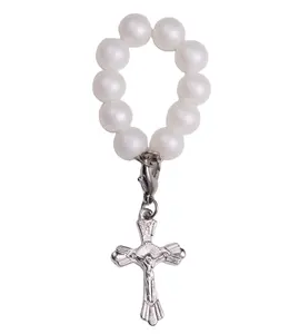 Religious Catholic Customized 6 mm 8 mm Imitation Pearl Beaded Rosary Finger Ring with Alloy Crucifix Cross