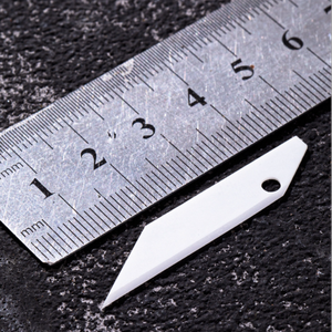 Cuchilla de Cerámica de Zirconia Premium, Resistente al Óxido, Afilada, Resistente al Desgaste, Alta Dureza, Resistente a Ácidos y Álcalis para Uso Industrial - Product Image 3