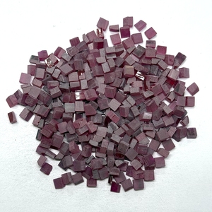 Nouveau produit : Rubis rouges bruts préformés carrés et ronds de 3 mm, 4 mm, 5 mm (lot de 5) #   Matériau : Rubis synthétique brut - Product Image 5