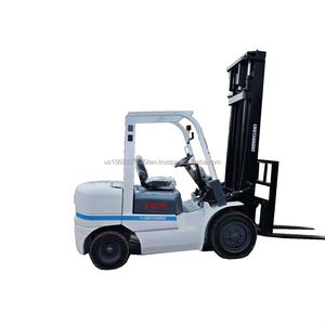 Montacargas Usado TCM de 3 Toneladas, Motor Diésel ISUZU Japonés, Montacargas Profesionalmente Probado con Desplazamiento Lateral y Opción de Neumáticos Sólidos - Product Image 1