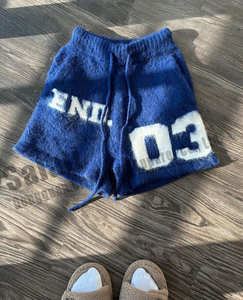 Shorts en <span class=keywords><strong>laine</strong></span> mohair unisexe personnalisés, imprimés, surdimensionnés, sous le genou, avec cordon de serrage, streetwear, doux <span class=keywords><strong>et</strong></span> moelleux, shorts en mohair pour hommes - Product Image 1