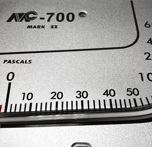 จีน โออีเอ็ม MARK II M-700PA, เกจวัดความดันพลาสติก, ช่วงการวัด 10-0-700 Pa, ของเหลวสีแดง - Product Image 1