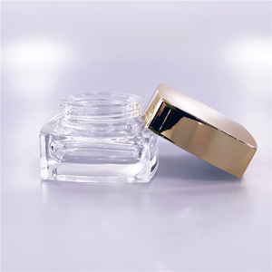 Lọ Kem Thủy Tinh Hình Vuông Mờ Trong Suốt Màu Đen 20G 30G 50G 40Ml <span class=keywords><strong>50Ml</strong></span> Lọ Thủy Tinh Chất Lượng Cao Mỹ Phẩm Chăm Sóc Da Có Nắp Màu Vàng Kim - Product Image 6