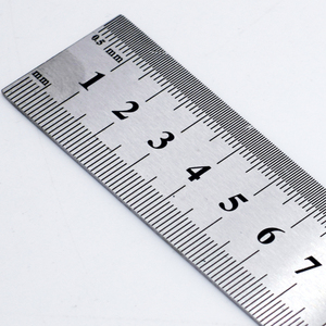 Set di righelli per misurazione in metallo da 400mm/600mm/1000mm con righelli di conversione pollici e <span class=keywords><strong>centimetri</strong></span> - Product Image 4