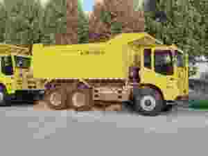 Camión Volquete Howo de Servicio Pesado 6x4 8x4, Camión Minero, Camión Volquete de 10 Ruedas, 30 Toneladas - Product Image 1