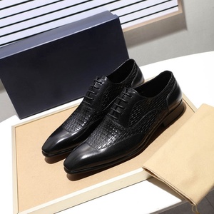 Zapatos de Vestir Casuales Formales Hechos a Mano con Cuero Vacuno, Zapatos Clásicos de Verano para Hombre de Cuero Genuino con Suela de Goma - Product Image 2