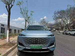 Changan UNI-K <span class=keywords><strong>IDD</strong></span> 2022 1.5T 130km Deluxe Híbrido Enchufable Automático SUV LHD Coche Usado Precio Mayorista Cuero Panorámico R21 - Product Image 3