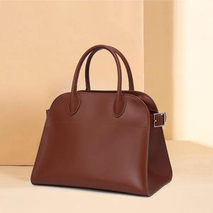 2025 nouveau cuir <span class=keywords><strong>de</strong></span> vachette femmes en cuir véritable fourre-tout décontracté haut <span class=keywords><strong>de</strong></span> gamme grande capacité noir épaule cartable accessible <span class=keywords><strong>luxe</strong></span> - Product Image 3