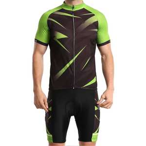 Ensemble de cyclisme pour hommes Eco Performance personnalisé, fabriqué en polyester recyclé, teintures durables, couleur personnalisée pour les cyclistes soucieux de l'environnement - Product Image 4