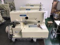 DT 1302-4W haute vitesse lit plat double chaîne point picot industriel marche pied machine à coudre