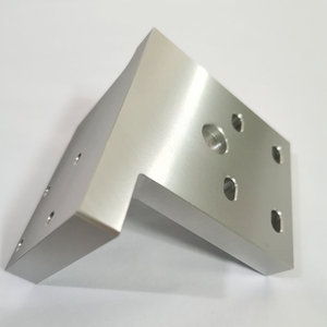 กล่องอะลูมิเนียม CNC 6061 อัลลอยด์ กล่องแม่นยำแบบกำหนดเองสำหรับการใช้งานคอนโทรลเลอร์ - Product Image 4