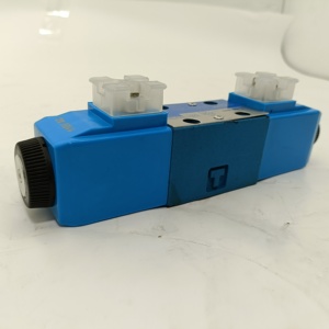 โซลินอยด์แรงดันสูง DG4V-5-2AJ-M-U-H DG4V-5-2ALJ-M-U-H โซลินอยด์ 110v AC - Product Image 6